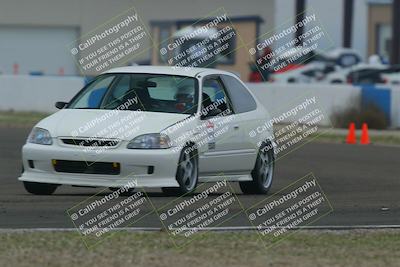 media/Dec-19-2025-Lucky Dog Racing (Fri) [[3b7b1b5fc8]]/Beginner/Session 2 Turn 1/